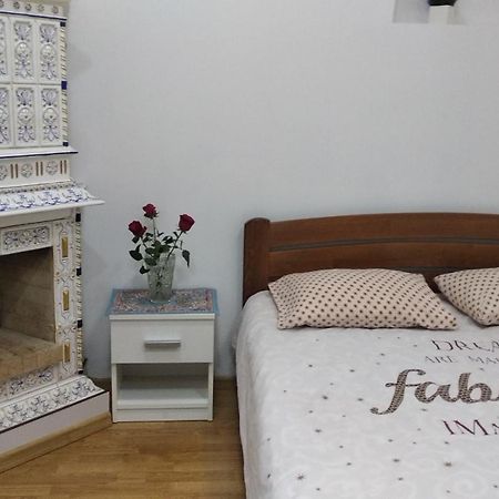 Apartments Anna Lviv Bagian luar foto