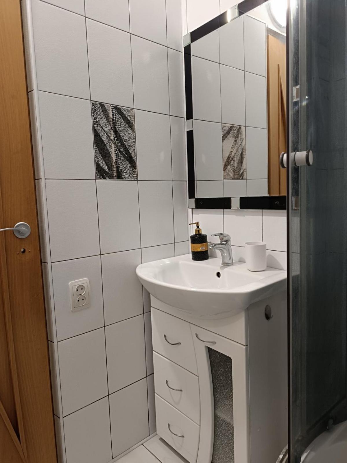 Apartments Anna Lviv Bagian luar foto
